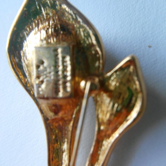 Vintage Calla Lily Large Brooch Pin Gold Tone Faux Pearls Rhinestones Flowers - Picture 3 of 3